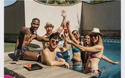 Pool Maxx Special: How to Plan the Ultimate Pool Party