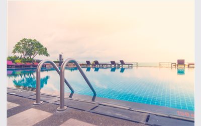 Why Pool pH Balance Matters for Water Safety and Comfort